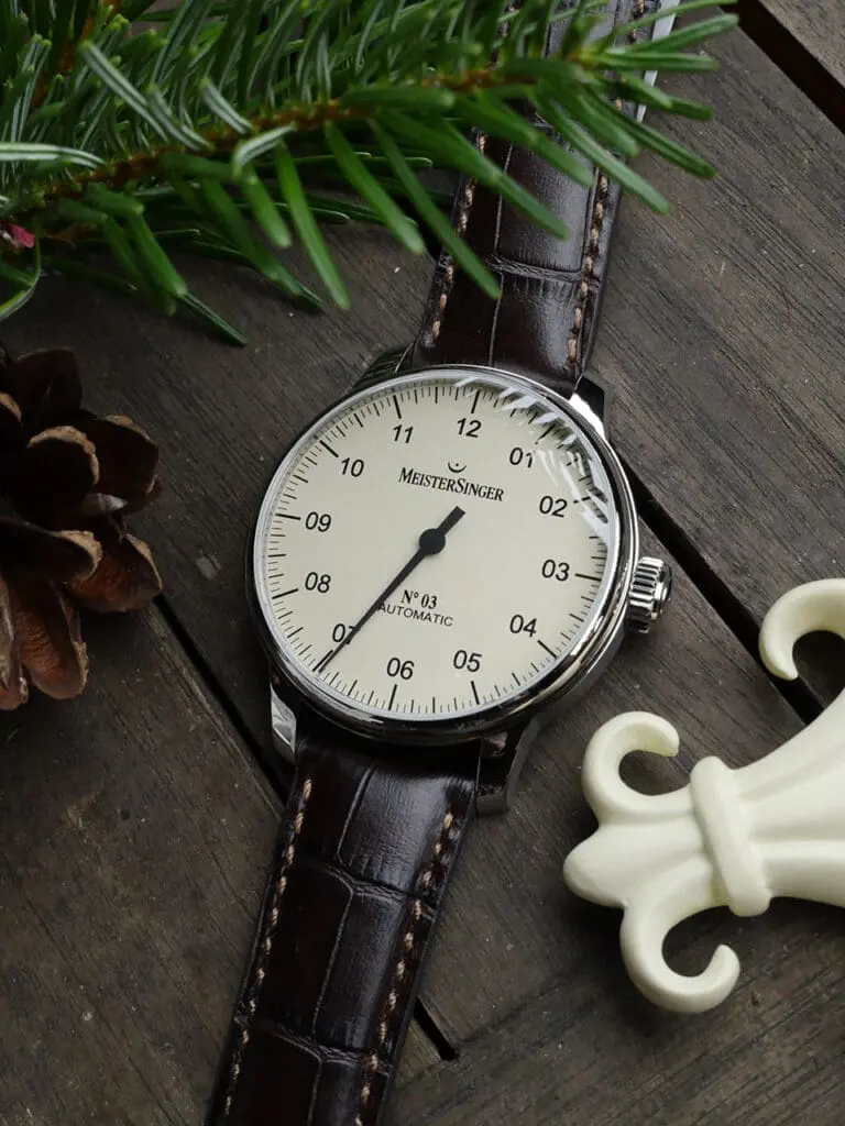 meistersinger-No03_AM903_detail_2_960x1280px