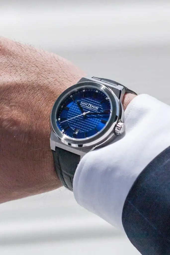 montre-homme-haussman-shooting-cadran-bleu