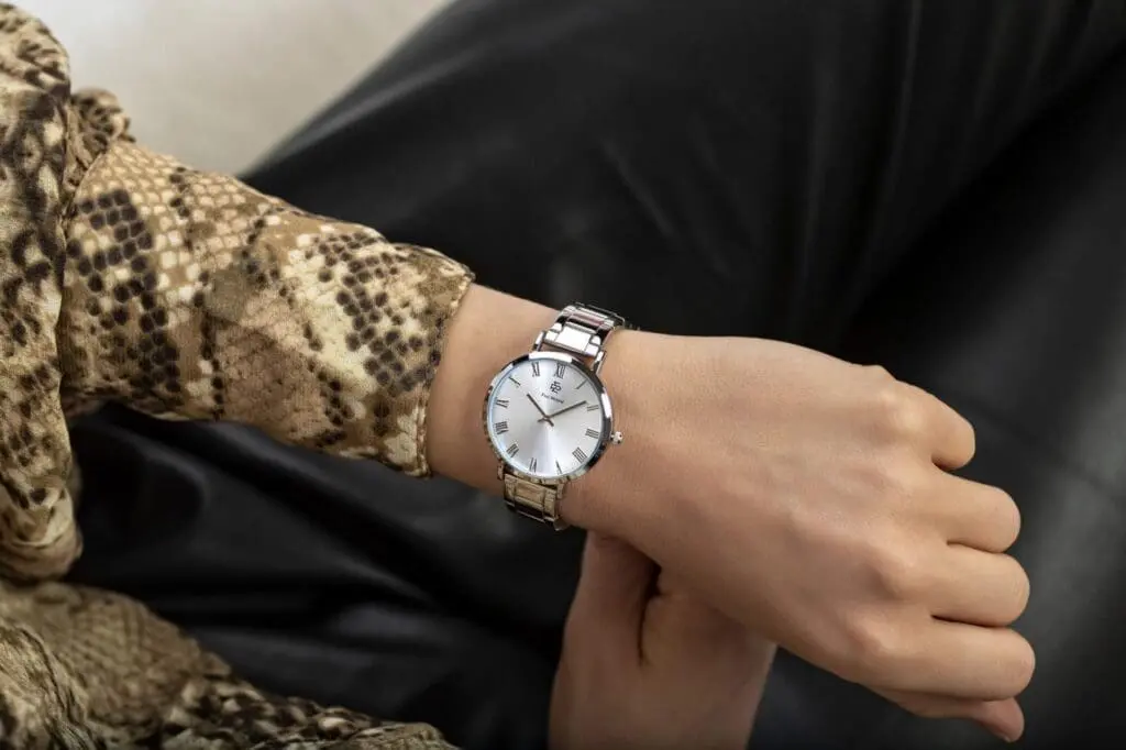 SwissBoutique PaulMcneal PBJ 4314 2 SwissBoutique-PaulMcneal-PBJ-4314-2