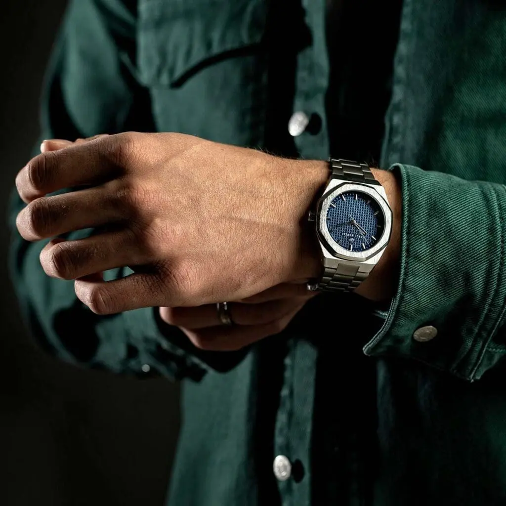 SwissBoutique-PaulMcneal-PXBV_2