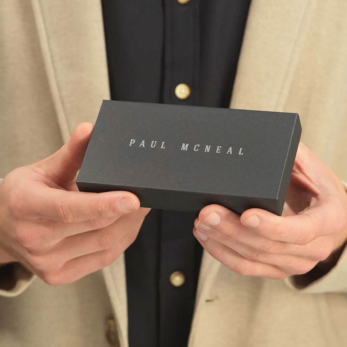 SwissBoutique-PaulMcneal-PXBV_box