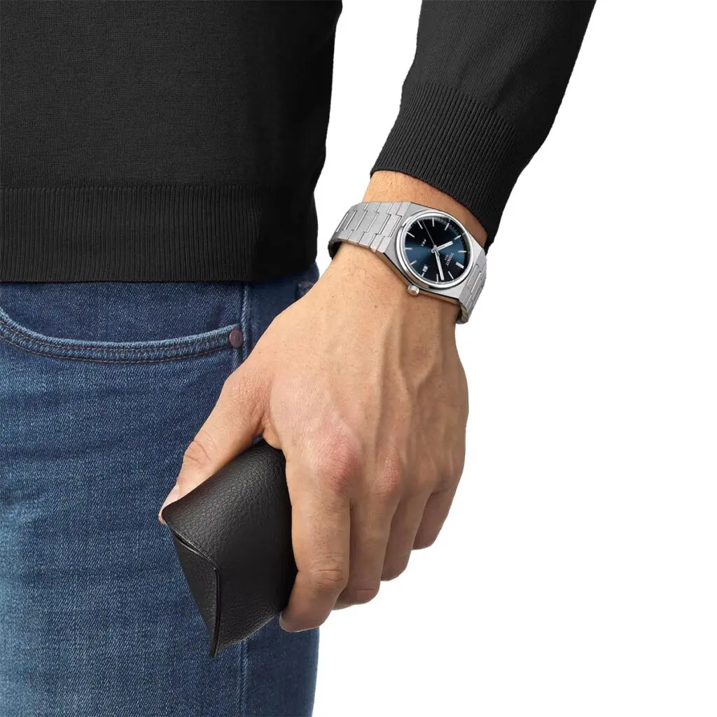 SwissBoutique-часовник-Tissot-T137_410_11_041_00-4