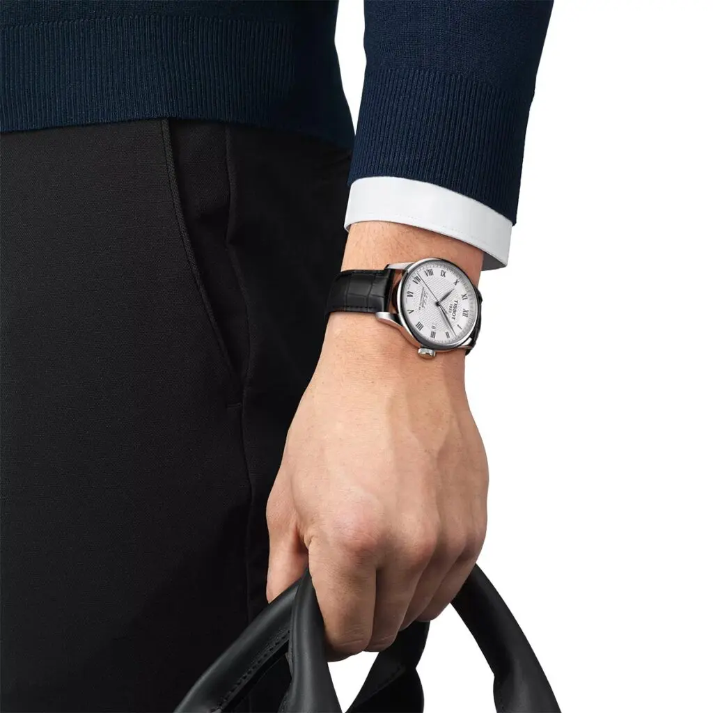 SwissBoutique-часовник-Tissot-T006-407-16-033-00-3