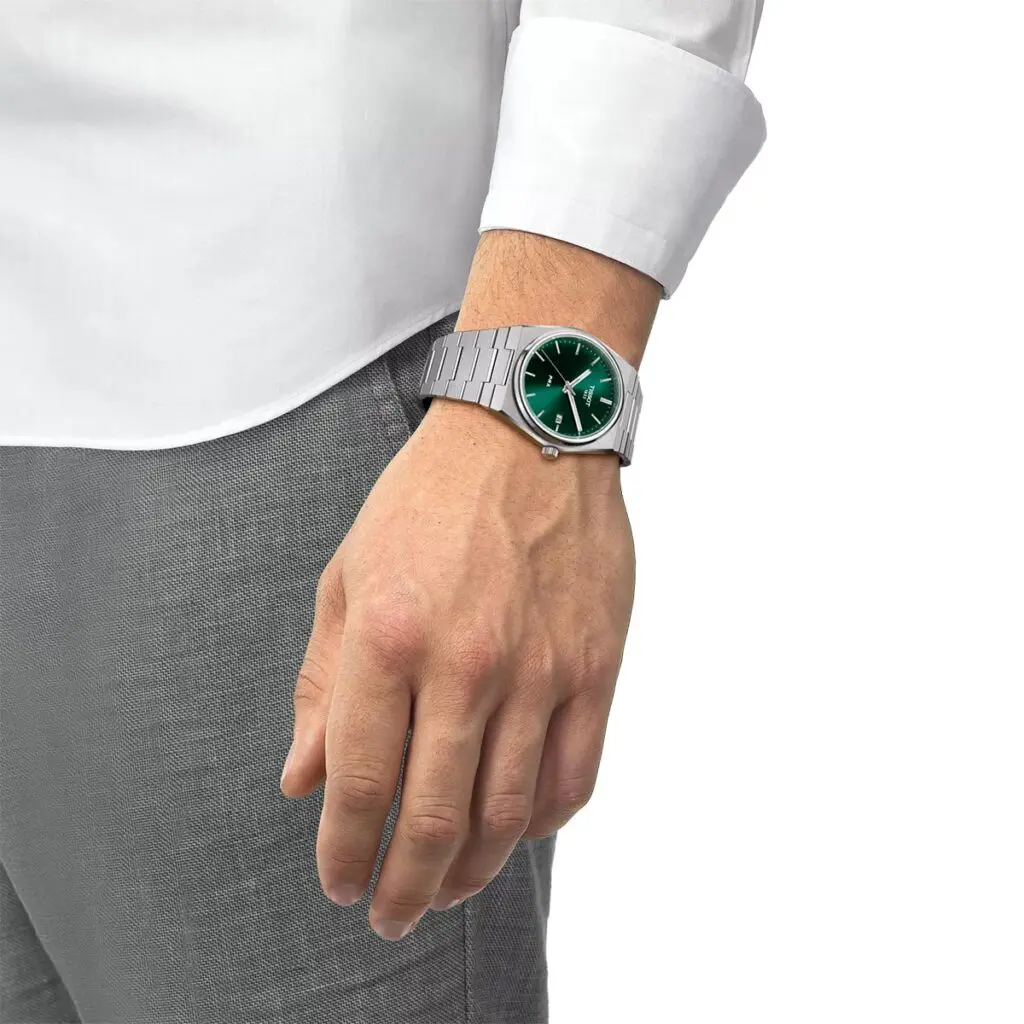 SwissBoutique-часовник-Tissot-T137-410-11-091-00-4