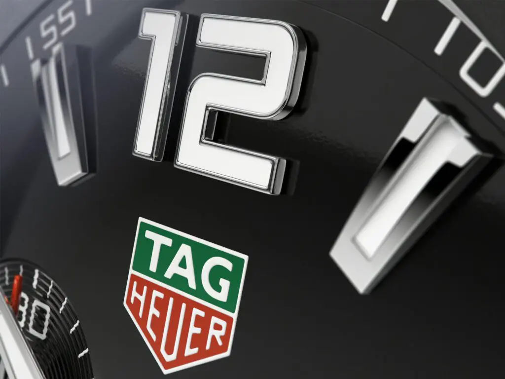 CAZ1010_BA0842_closeup-tag-heuer-swissboutique