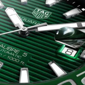 WAY201S-BA0927-close-tag-heuer-swissboutique