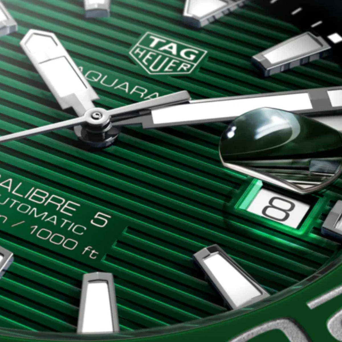 WAY201S-BA0927-close-tag-heuer-swissboutique